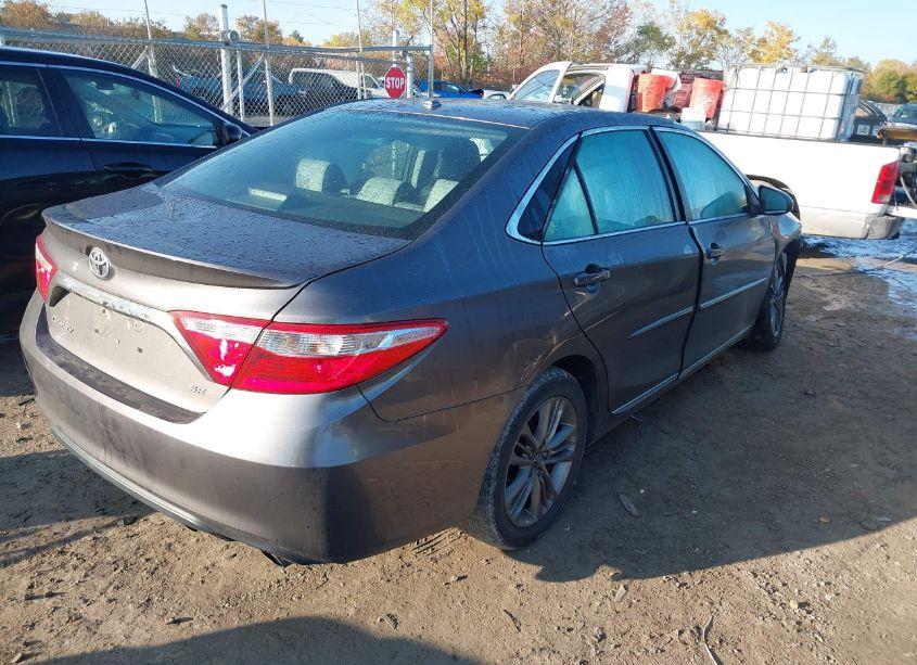 Photo 4 of 2017 Toyota Camry SE (VIN 4T1BF1FK5HU362153)