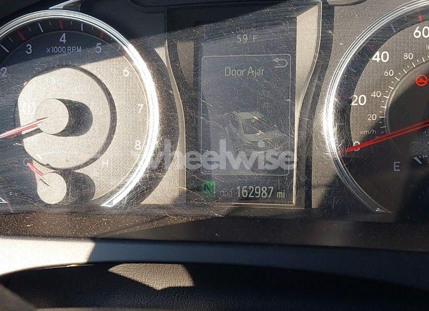 Photo 15 of 2017 Toyota Camry SE (VIN 4T1BF1FK5HU383438)