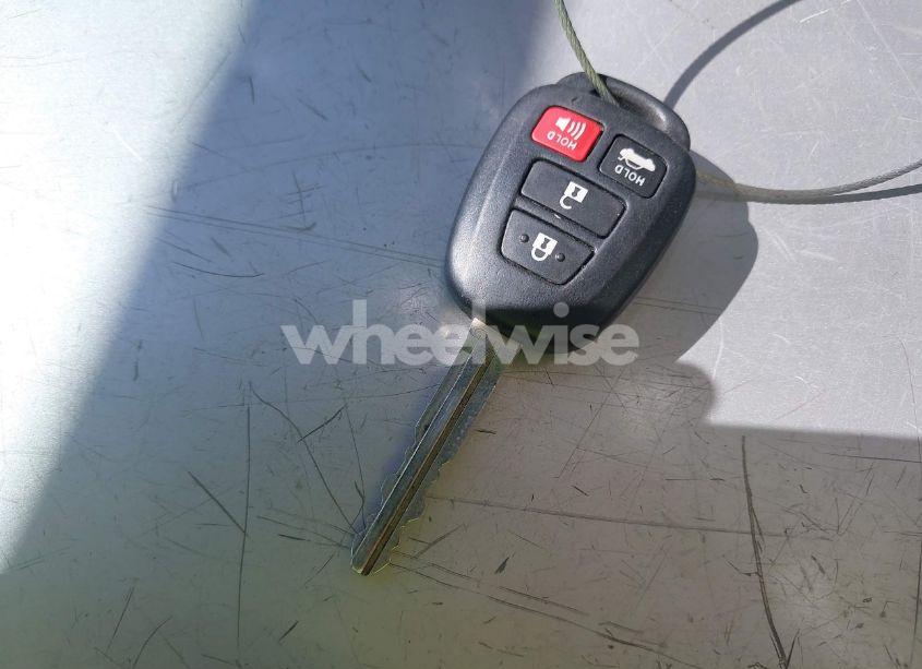 Photo 11 of 2017 Toyota Camry SE (VIN 4T1BF1FK5HU389112)