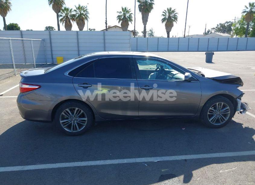 Photo 14 of 2017 Toyota Camry SE (VIN 4T1BF1FK5HU389112)