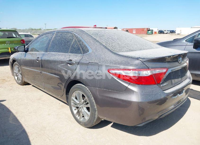 Photo 3 of 2017 Toyota Camry SE (VIN 4T1BF1FK5HU409505)