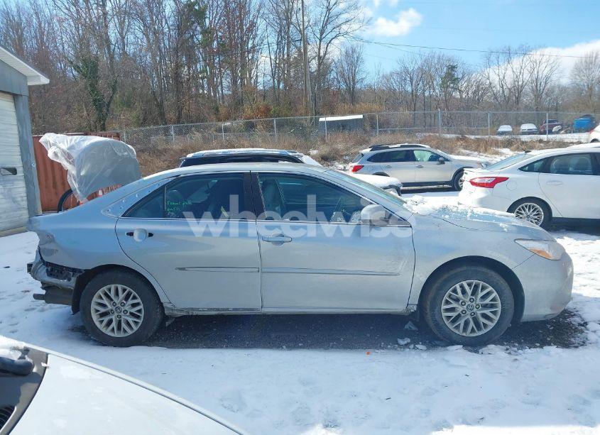 Photo 13 of 2017 Toyota Camry LE (VIN 4T1BF1FK5HU427633)