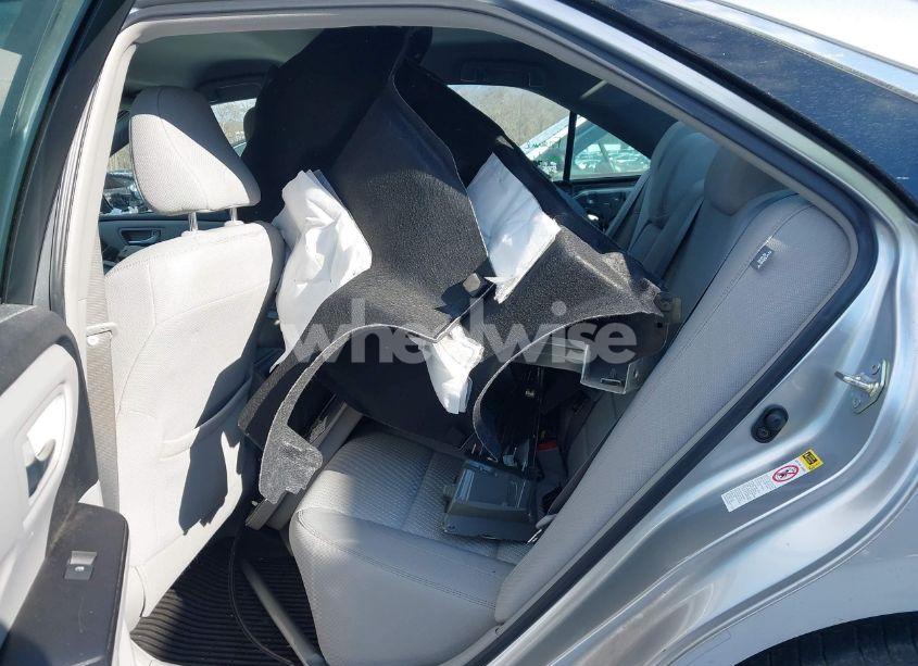 Photo 8 of 2017 Toyota Camry LE (VIN 4T1BF1FK5HU427633)