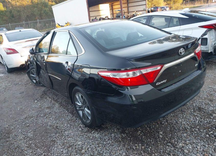 Photo 3 of 2017 Toyota Camry SE (VIN 4T1BF1FK5HU452550)