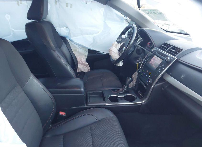 Photo 5 of 2017 Toyota Camry SE (VIN 4T1BF1FK5HU452550)