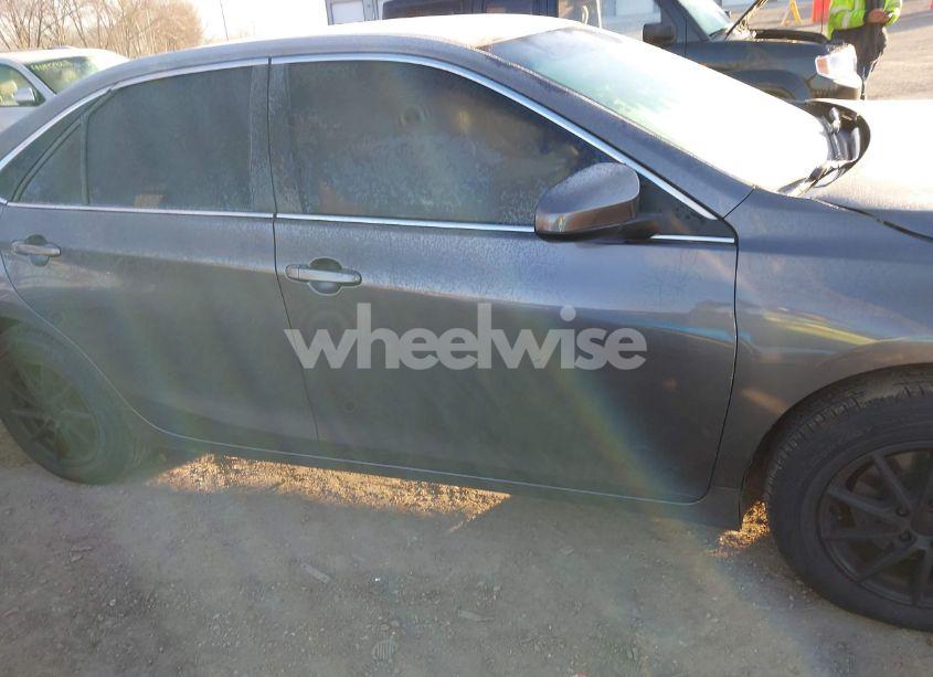 Photo 13 of 2017 Toyota Camry LE (VIN 4T1BF1FK5HU453228)