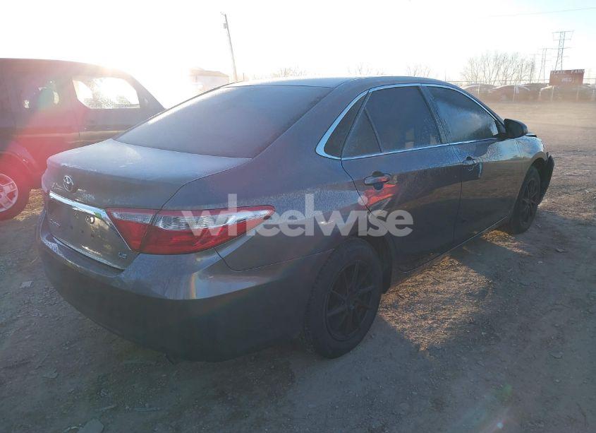 Photo 4 of 2017 Toyota Camry LE (VIN 4T1BF1FK5HU453228)