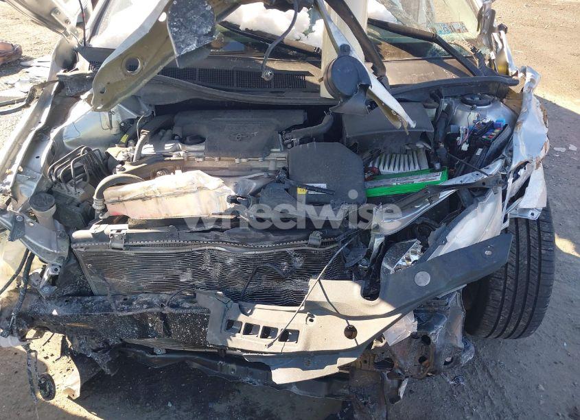 Photo 10 of 2017 Toyota Camry XLE (VIN 4T1BF1FK5HU631557)