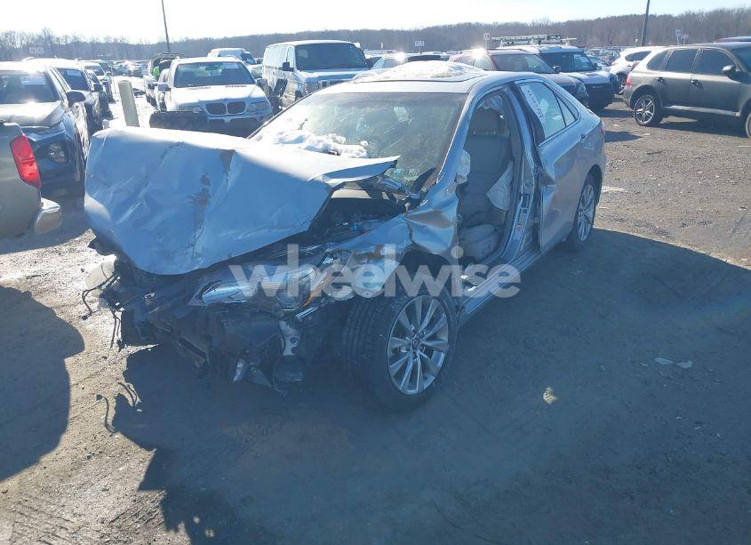 Photo 2 of 2017 Toyota Camry XLE (VIN 4T1BF1FK5HU631557)