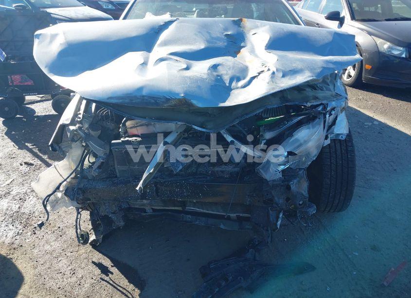 Photo 6 of 2017 Toyota Camry XLE (VIN 4T1BF1FK5HU631557)