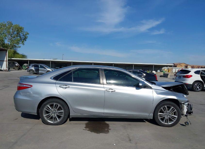 Photo 13 of 2017 Toyota Camry SE (VIN 4T1BF1FK5HU645765)