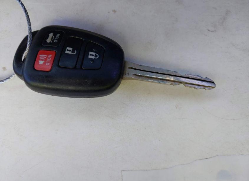 Photo 11 of 2017 Toyota Camry SE (VIN 4T1BF1FK5HU648424)