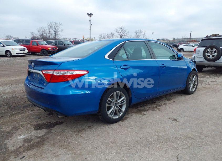 Photo 4 of 2017 Toyota Camry SE (VIN 4T1BF1FK5HU657494)