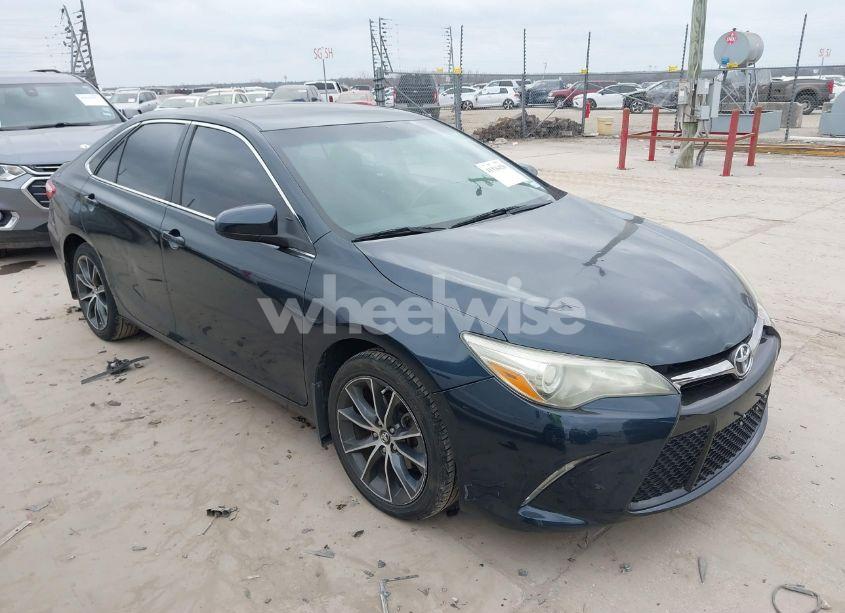 2017 Toyota Camry XSE (VIN 4T1BF1FK5HU668723) main photo