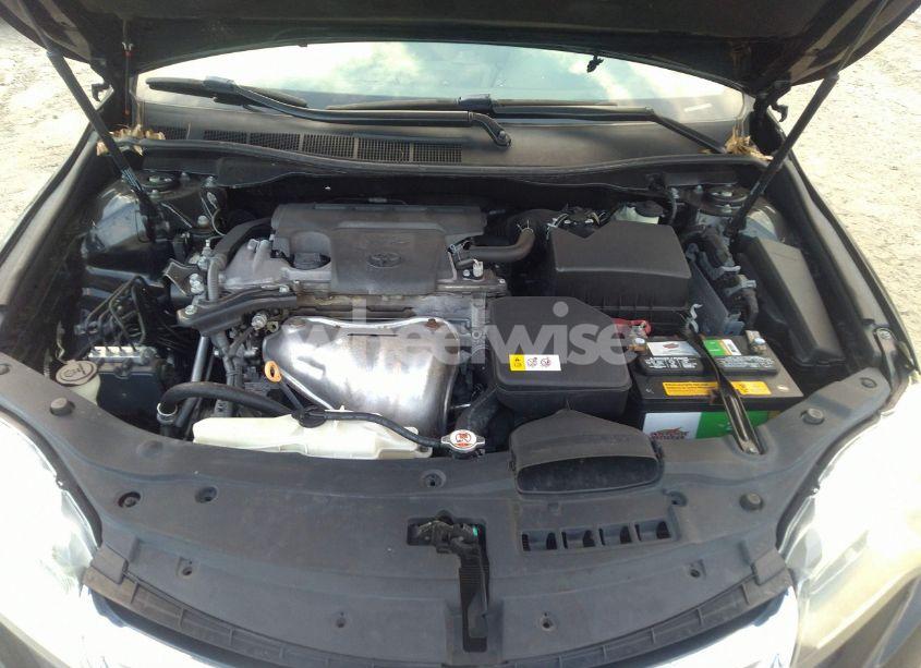 Photo 10 of 2017 Toyota Camry LE (VIN 4T1BF1FK5HU673260)