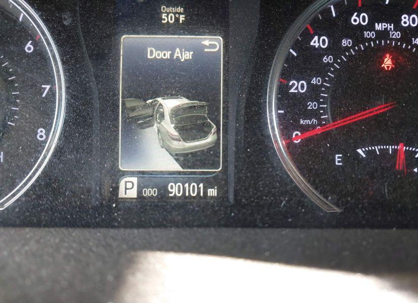 Photo 13 of 2017 Toyota Camry SE (VIN 4T1BF1FK5HU720285)