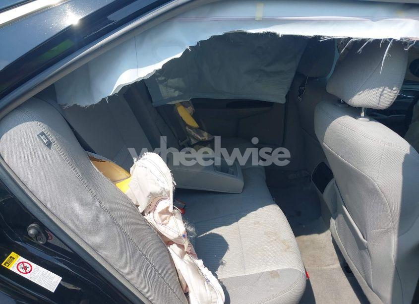 Photo 8 of 2017 Toyota Camry LE (VIN 4T1BF1FK5HU737121)