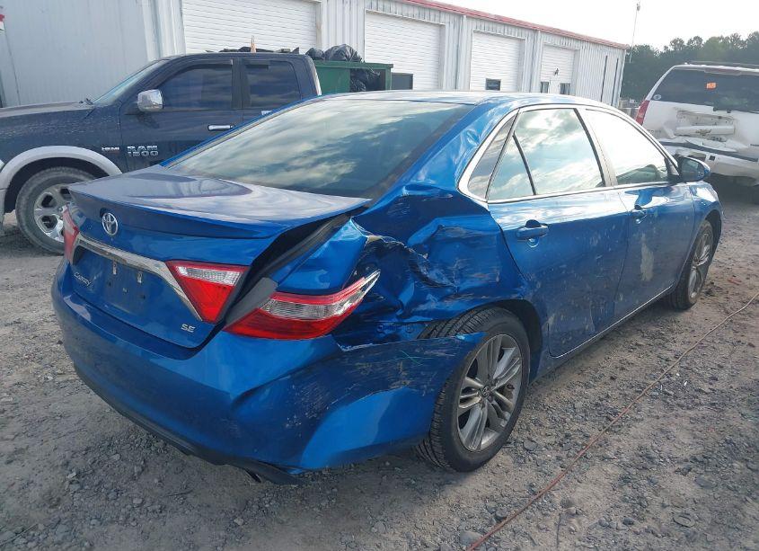 Photo 4 of 2017 Toyota Camry SE (VIN 4T1BF1FK5HU744179)