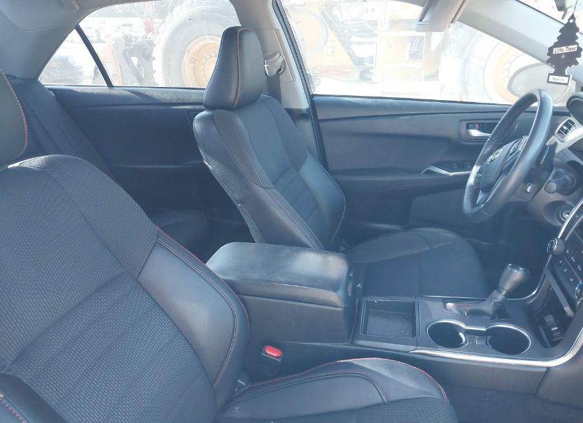 Photo 5 of 2017 Toyota Camry SE (VIN 4T1BF1FK5HU765100)