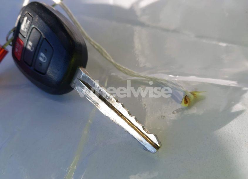 Photo 11 of 2017 Toyota Camry SE (VIN 4T1BF1FK5HU799280)