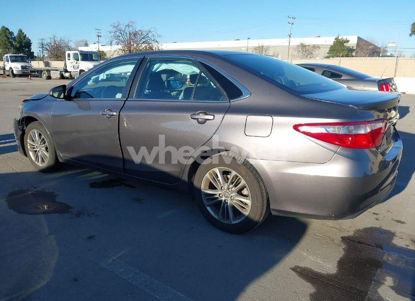 Photo 3 of 2017 Toyota Camry SE (VIN 4T1BF1FK5HU799280)