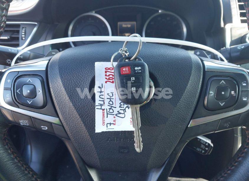 Photo 11 of 2017 Toyota Camry SE (VIN 4T1BF1FK5HU810939)