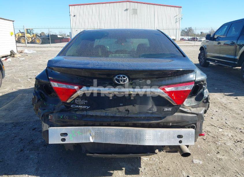 Photo 17 of 2017 Toyota Camry SE (VIN 4T1BF1FK5HU810939)