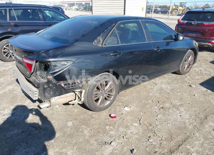 Photo 4 of 2017 Toyota Camry SE (VIN 4T1BF1FK5HU810939)