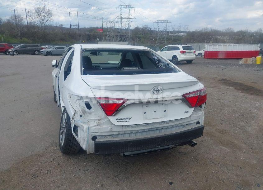 Photo 18 of 2017 Toyota Camry SE (VIN 4T1BF1FK5HU814926)