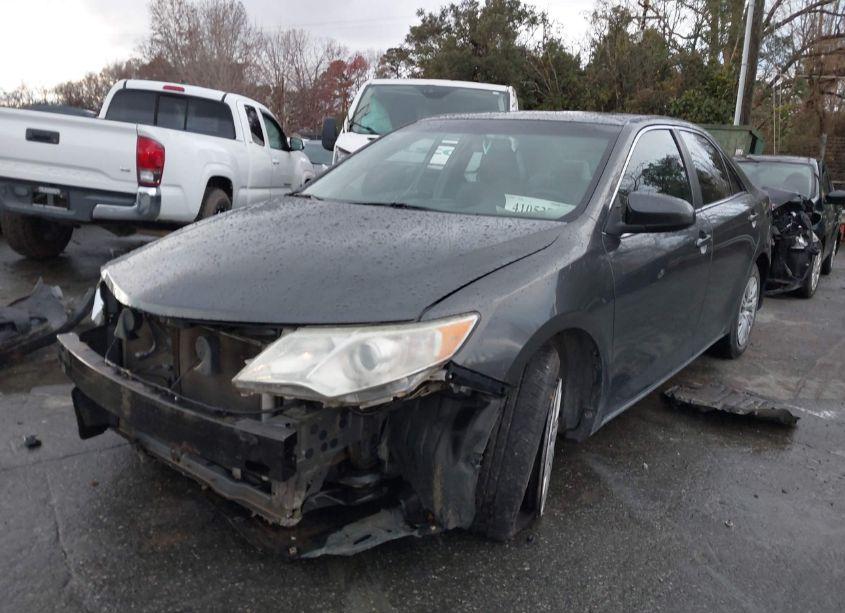 Photo 2 of 2012 Toyota Camry LE (VIN 4T1BF1FK6CU005069)