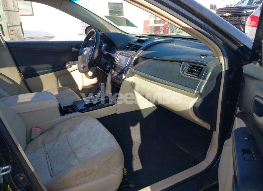 Photo 5 of 2012 Toyota Camry LE (VIN 4T1BF1FK6CU007923)