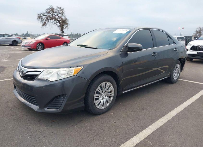 Photo 2 of 2012 Toyota Camry LE (VIN 4T1BF1FK6CU014001)