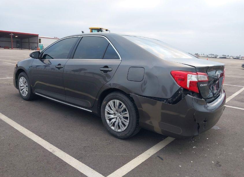 Photo 3 of 2012 Toyota Camry LE (VIN 4T1BF1FK6CU014001)