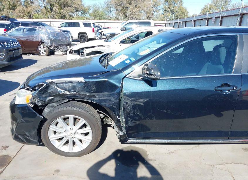 Photo 18 of 2012 Toyota Camry XLE (VIN 4T1BF1FK6CU025581)