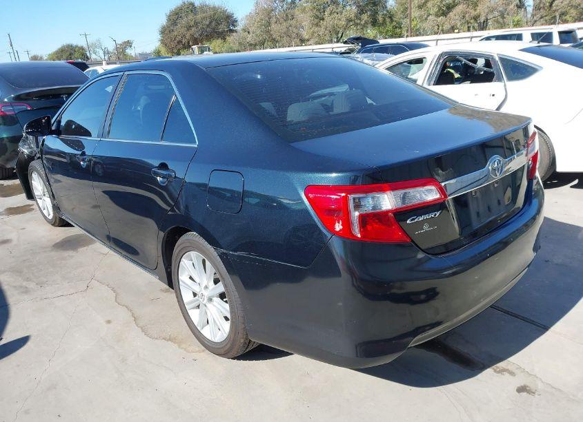 Photo 3 of 2012 Toyota Camry XLE (VIN 4T1BF1FK6CU025581)