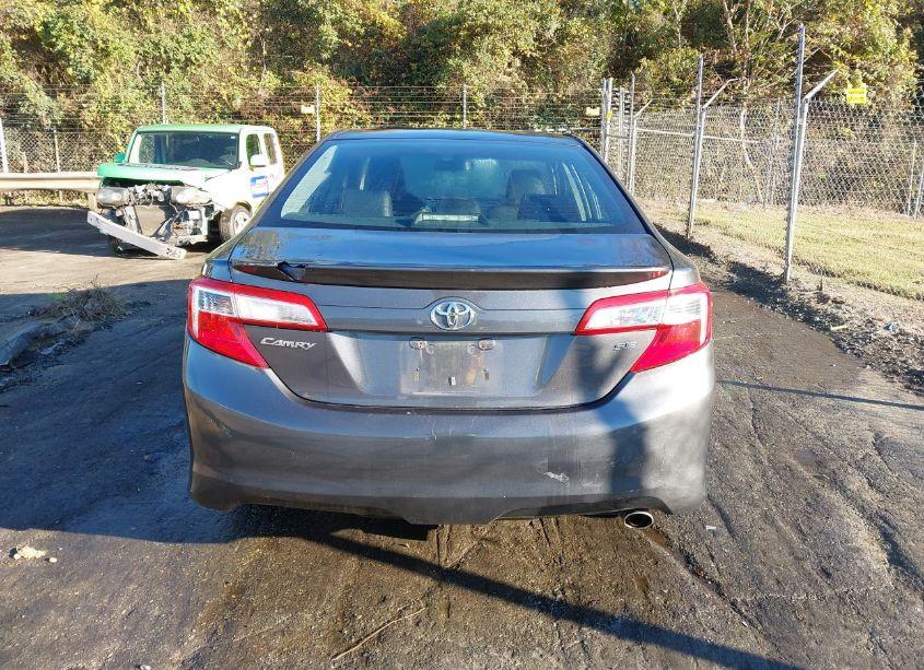 Photo 16 of 2012 Toyota Camry SE (VIN 4T1BF1FK6CU048665)