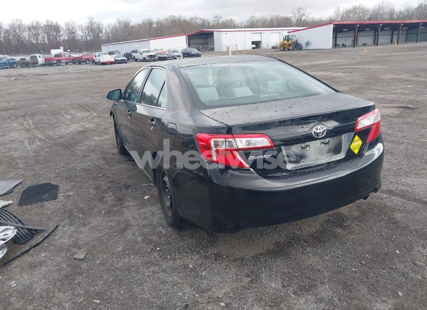 Photo 3 of 2012 Toyota Camry LE (VIN 4T1BF1FK6CU054806)