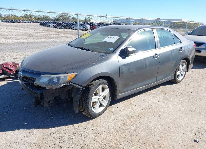 Photo 2 of 2012 Toyota Camry SE (VIN 4T1BF1FK6CU055003)