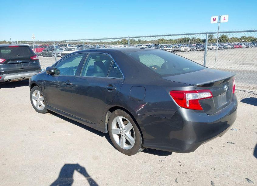Photo 3 of 2012 Toyota Camry SE (VIN 4T1BF1FK6CU055003)