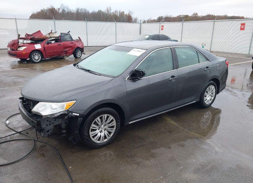 Photo 2 of 2012 Toyota Camry LE (VIN 4T1BF1FK6CU065689)