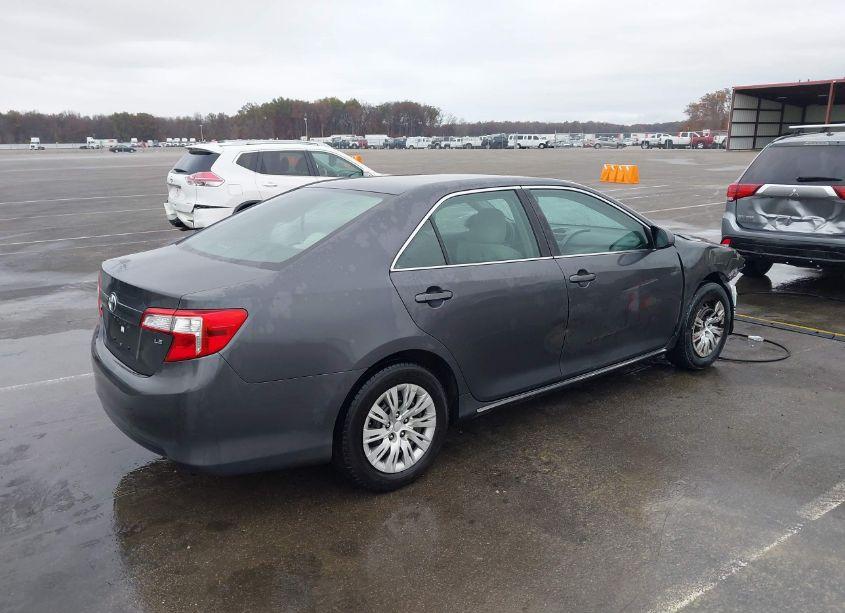 Photo 4 of 2012 Toyota Camry LE (VIN 4T1BF1FK6CU065689)