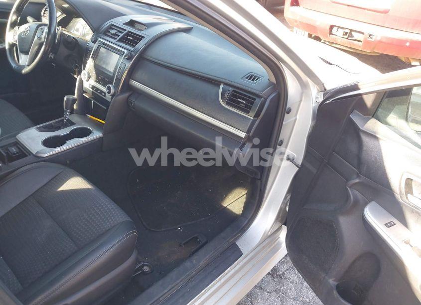 Photo 5 of 2012 Toyota Camry SE (VIN 4T1BF1FK6CU077213)