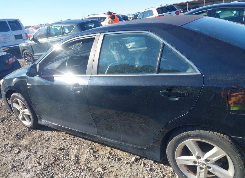 Photo 14 of 2012 Toyota Camry SE (VIN 4T1BF1FK6CU078488)