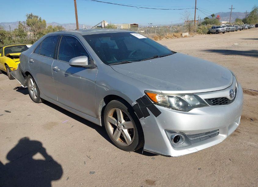 2012 Toyota Camry SE (VIN 4T1BF1FK6CU095405) main photo