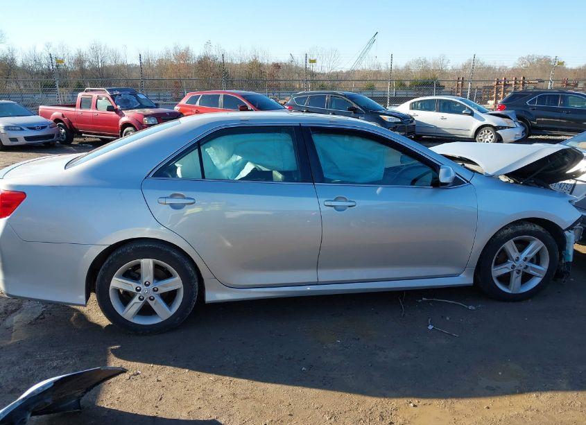 Photo 13 of 2012 Toyota Camry SE (VIN 4T1BF1FK6CU096294)