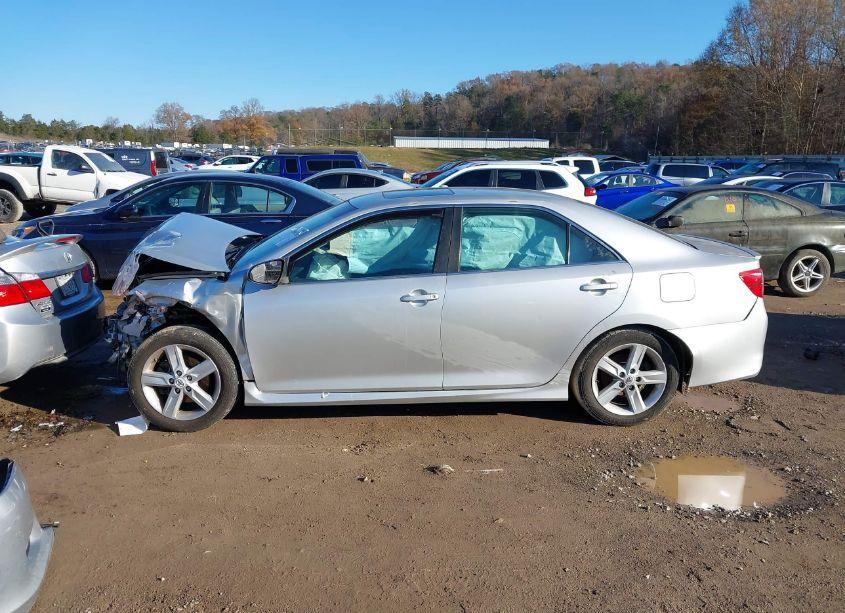 Photo 14 of 2012 Toyota Camry SE (VIN 4T1BF1FK6CU096294)