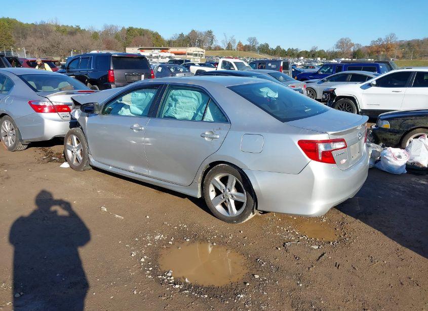Photo 3 of 2012 Toyota Camry SE (VIN 4T1BF1FK6CU096294)