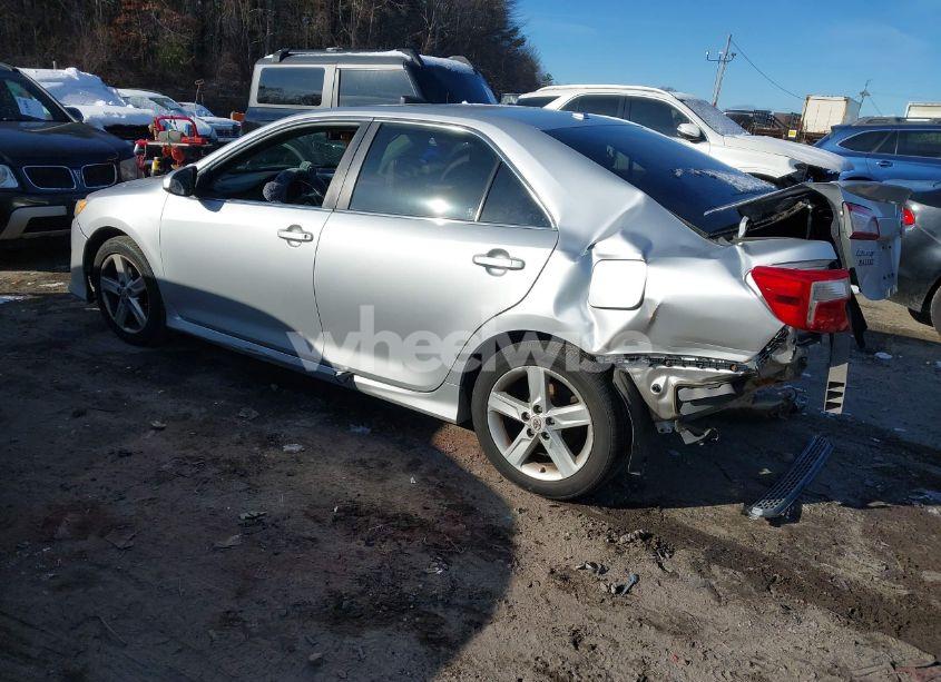 Photo 3 of 2012 Toyota Camry SE (VIN 4T1BF1FK6CU099728)