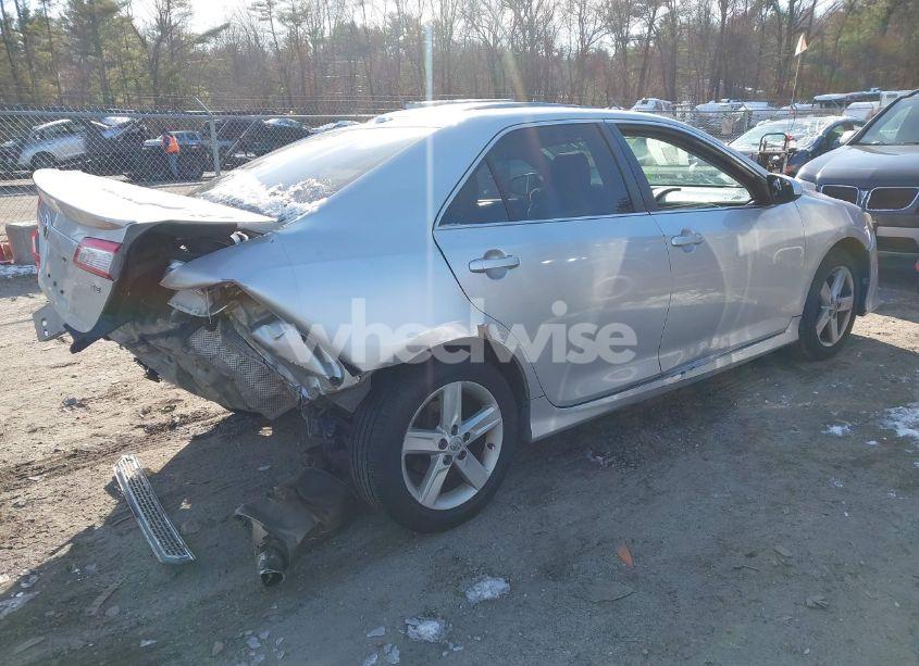 Photo 4 of 2012 Toyota Camry SE (VIN 4T1BF1FK6CU099728)
