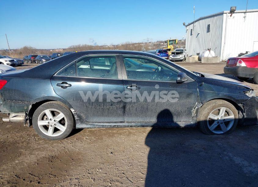 Photo 12 of 2012 Toyota Camry SE (VIN 4T1BF1FK6CU116205)